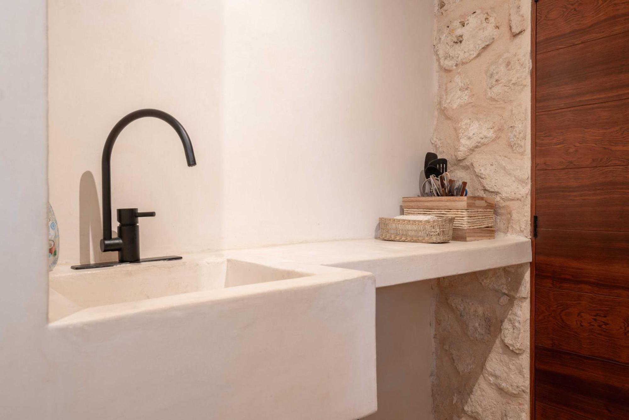 Apartment Coco - Elegant With Rooftop With Pool And Club Access
