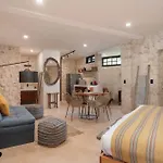 Coco - Elegant Studio With Rooftop With Pool And Beach Club Access